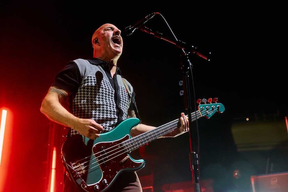 Live Shots: Rise Against and Alkaline Trio set a fire for Masonic crowd — Los Altos Arts news