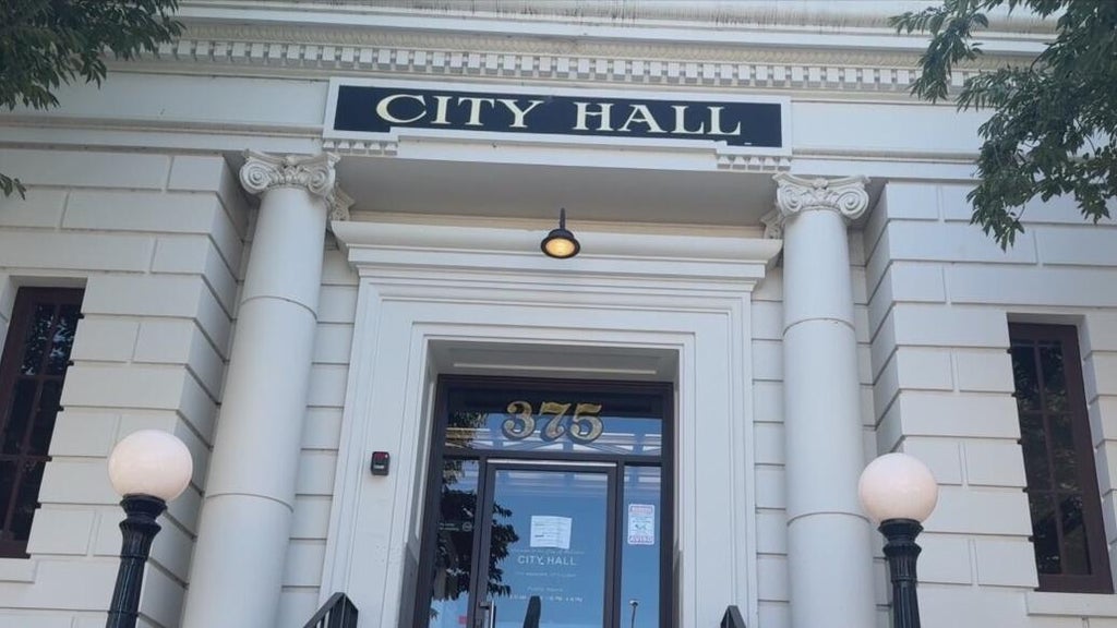 Hollister cancels town hall meetings amid outcry over layoffs, budget woes — CBS Bay Area (KPIX), Los Altos Government news