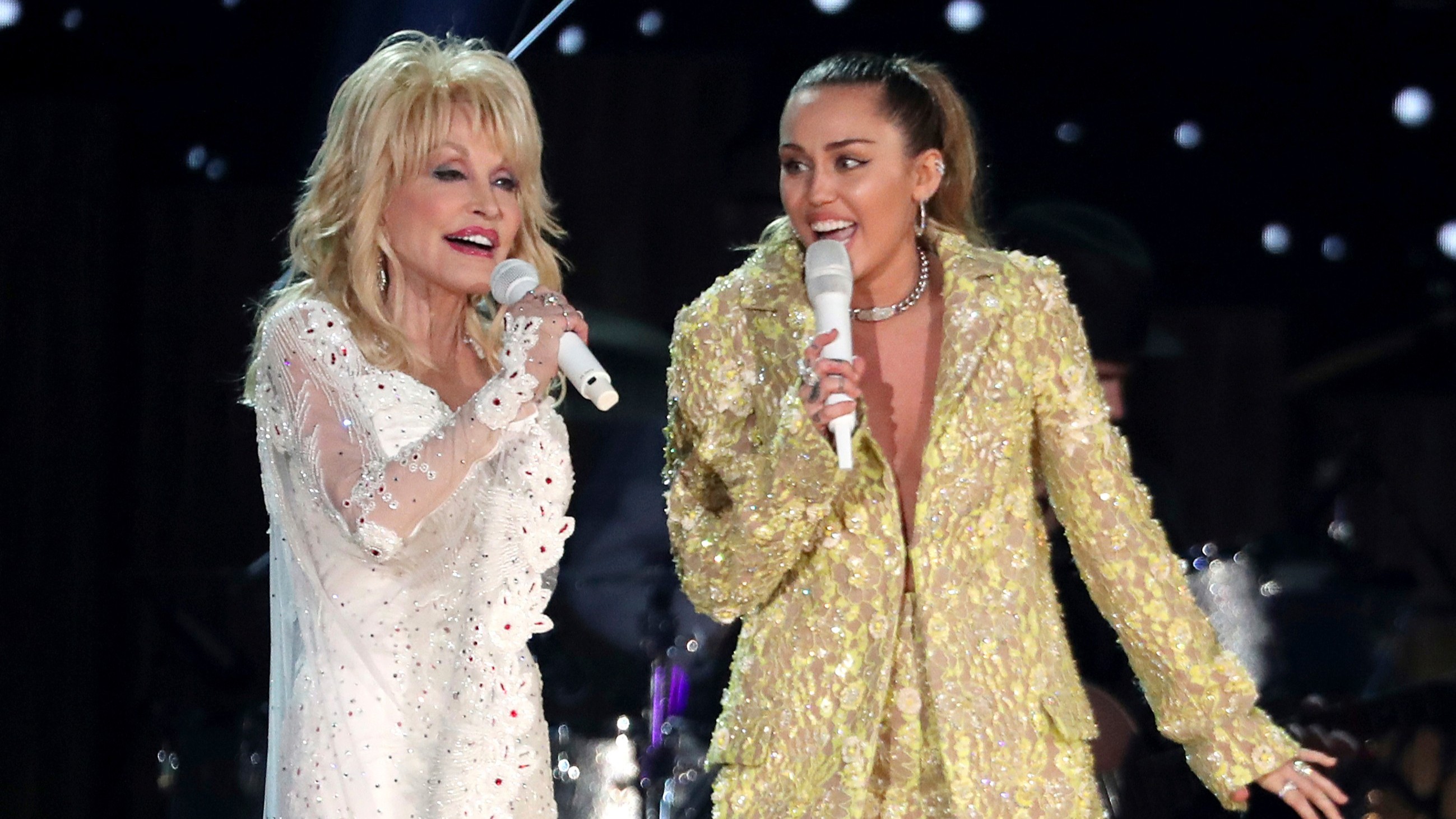 Miley Cyrus honors Dolly Parton with emotional tribute at Hollywood Bowl
— ABC 7 Bay Area, Los Altos Arts news