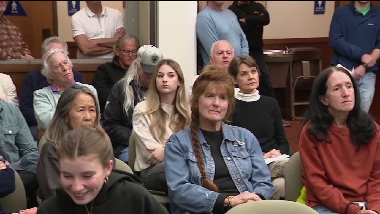 San Anselmo considers ban on all tobacco products  — KTVU FOX 2 Bay Area, Los Altos Community news