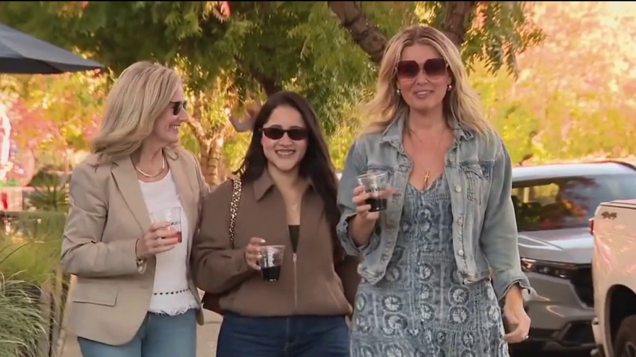 Yountville launches Napa Valley's first open-container entertainment zone — KTVU FOX 2 Bay Area, Los Altos Community news
