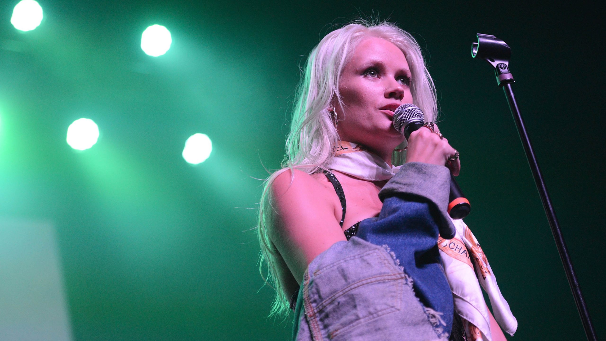 Lauren Bennett, 'Party Rock Anthem' singer, cause of death revealed: Reports — Los Altos Community news