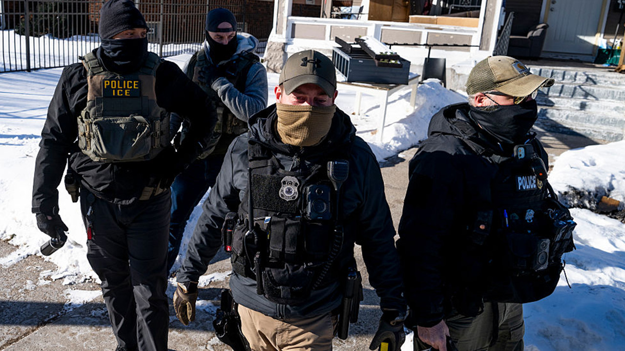 DOJ sues Denver over ordinance banning masks for federal law enforcement officers — KTVU FOX 2 Bay Area, Los Altos Government news